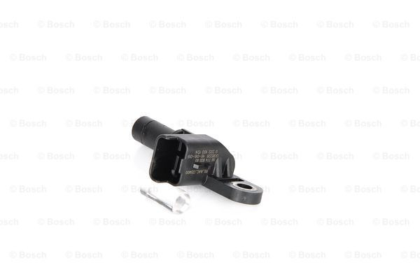Bosch Camshaft Sensor 0232103124