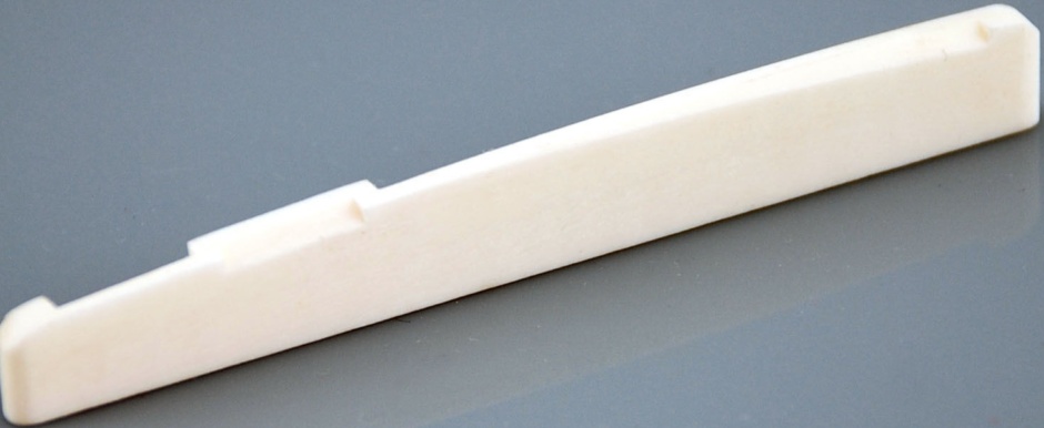 High quality Vanson 72mm Compensated & Intonated Bone Saddle for Acoustic Guitar