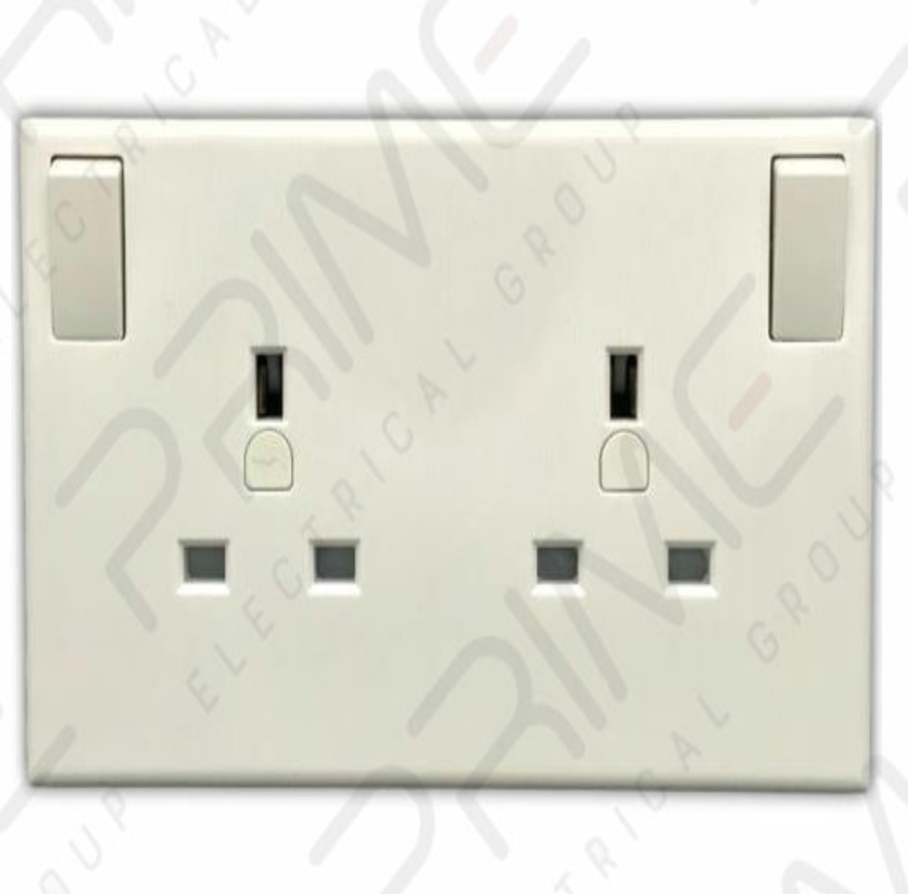Single 1 Gang to Double/Twin 2 Gang Converter Socket Outlet