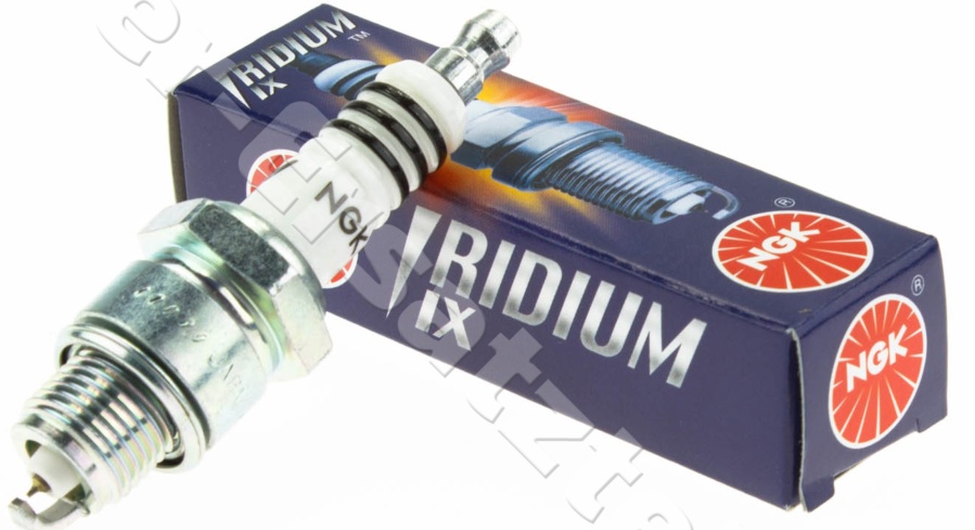 2x NGK BPR8HIX 6742 Iridium IX Spark Plug