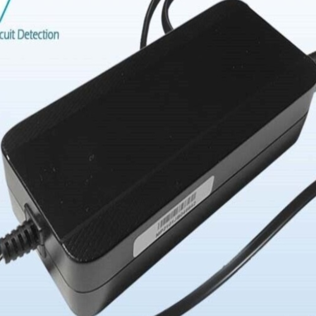 42V 4A MAC 3-pin Charger for 36V MATE City 250 Folding e-bike system
