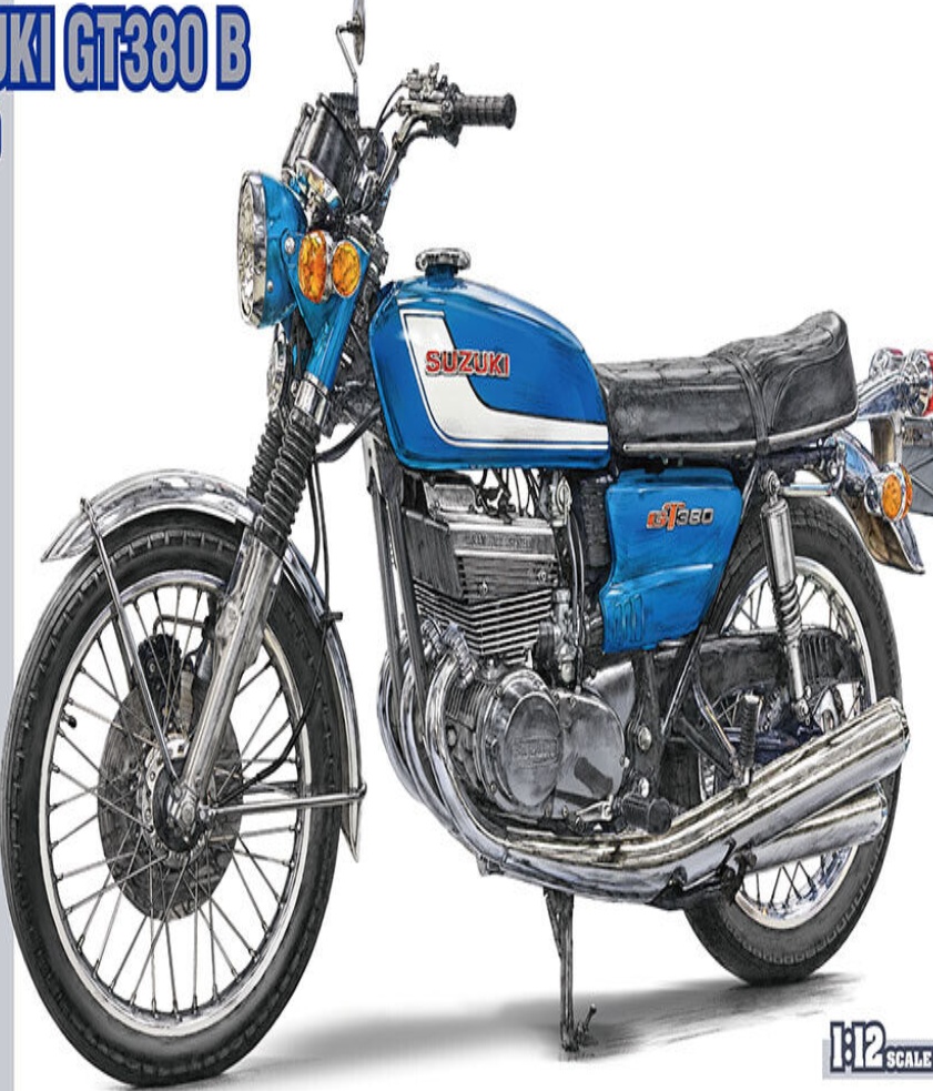Hasegawa BK-5 1/12 Scale Model Motorcycle Kit Suzuki GT-380 B Sebring 1972