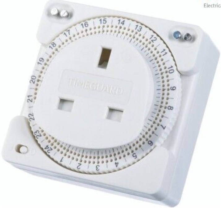 Timeguard TS800N 24 Hour Compact Plug-In Time & Immersion Controller with Pins
