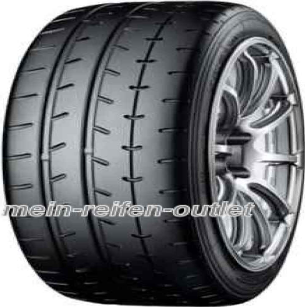 4 x Yokohama Advan A052 Road Legal Track Tyres 235 40 18 95Y XL