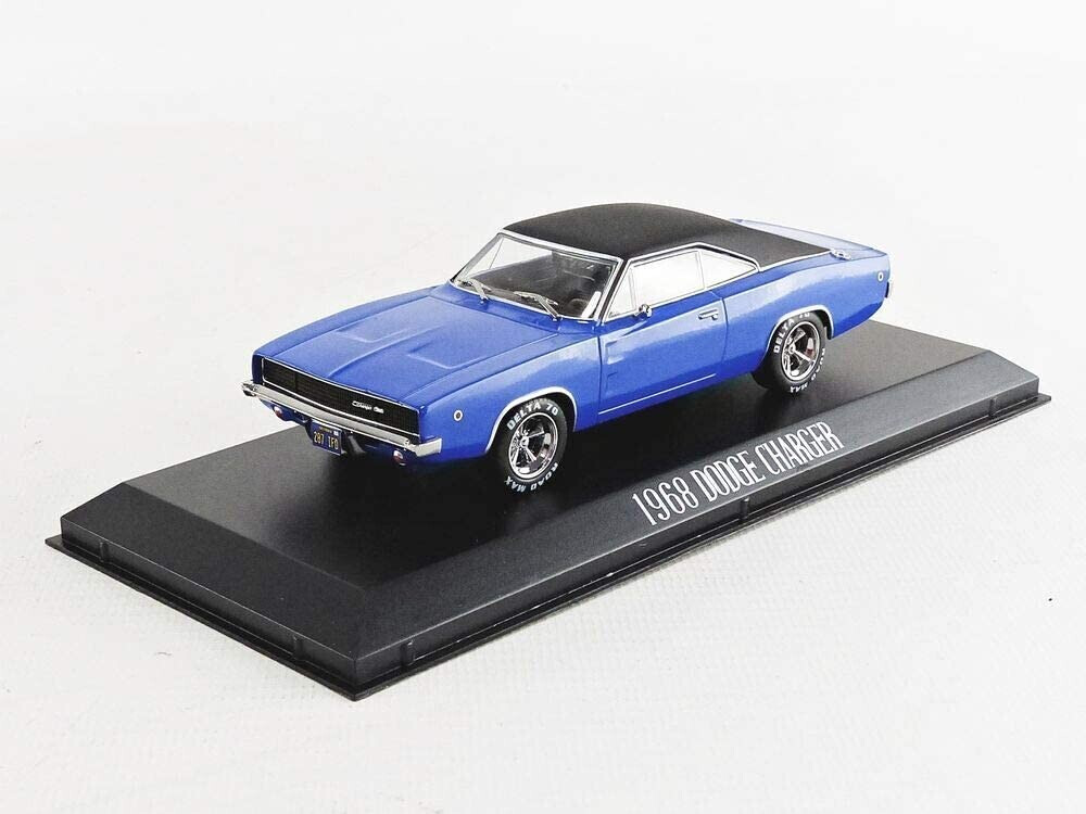 GREENLIGHT 86531 1:43 Christine (1983) - Dennis Guilder's 1968 Dodge Charger