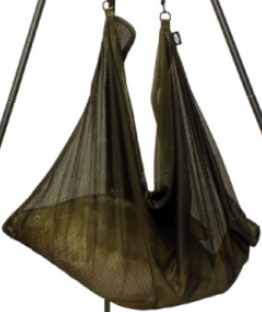 NGT Carp Fishing Weigh Tripod Carp Weighing With XL Mud Feet & Carry Case