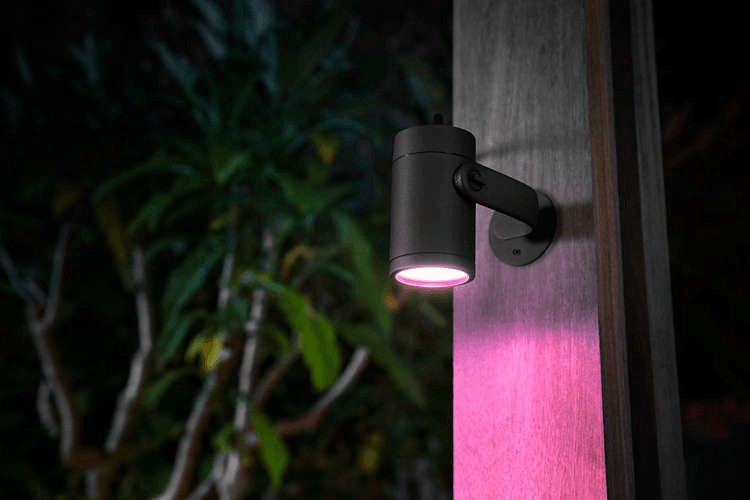 Philips Hue Starter Set Lightstrip Outdoor 5M + Lily Spot 3Er Pack + Bridge V2 Ku04-10U+Ky01-183+Kv01-1L5 - Image 21