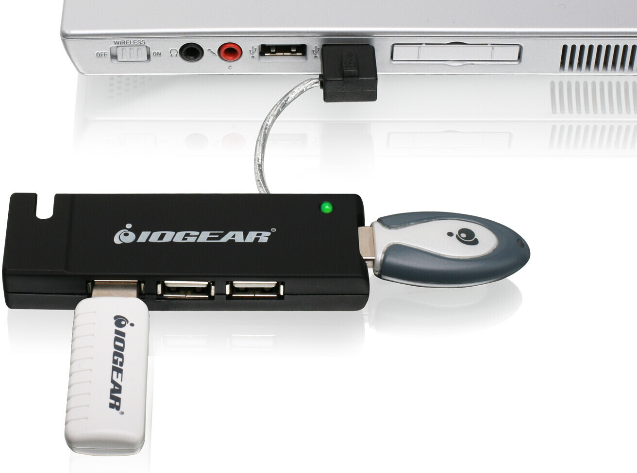 IOGEAR GUH285W6 4 Port USB 2.0 Hub