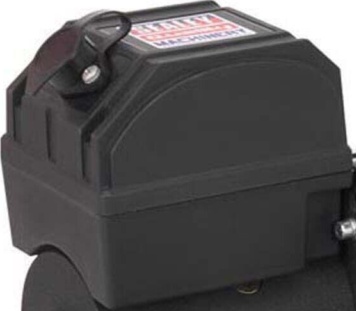 Sealey SRW4300 Self-Recovery Winch 4300kg (9500lb) Line Pull 12V