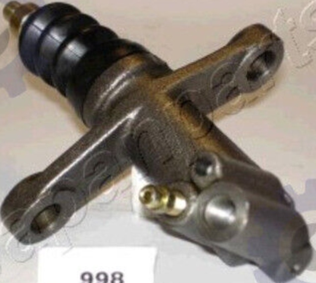 Clutch slave cylinder CY-998 JAPANPARTS for ISUZU TROOPER III
