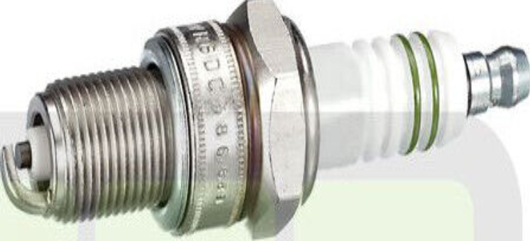 4x NGK BP7ES (2412) Standard Spark Plugs For FORD ESCORT 1.6 71-->74