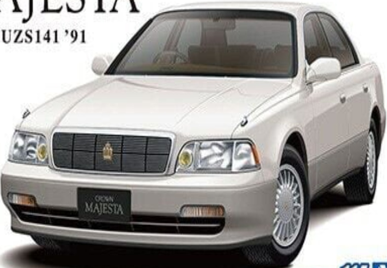 1:24 Scale Aoshima Toyota Crown Majesta C Type UZS141 Car Model Kit VIP JDM