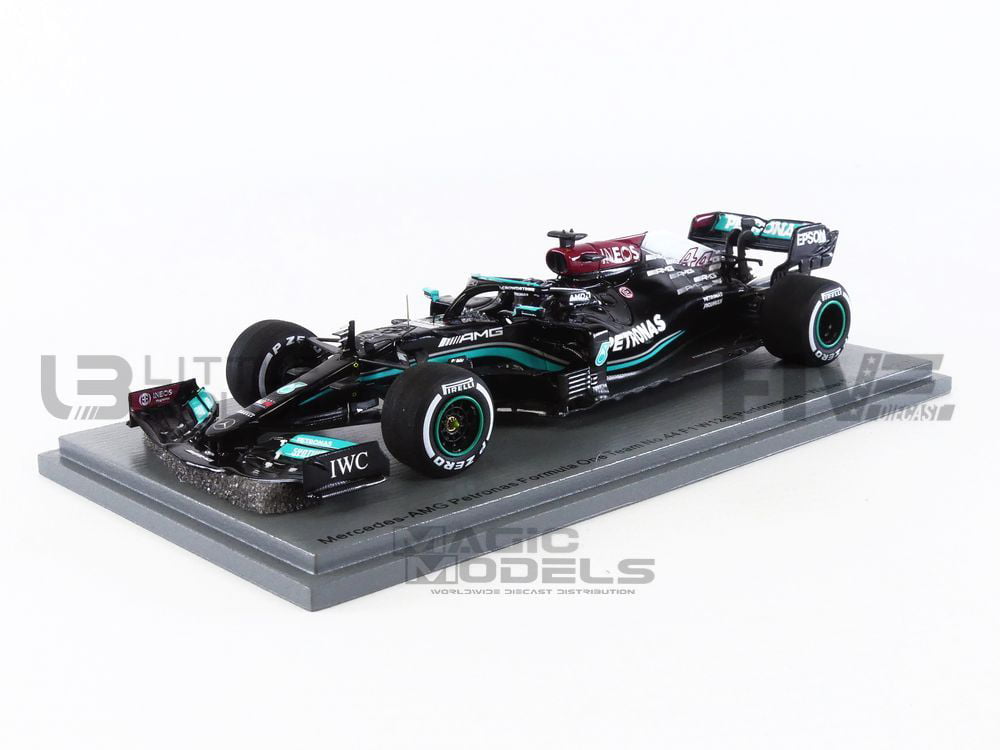 Spark Models MERCEDES AMG F1 W12 E PERFORMANCE NO 44 F1 WINNER GRAND PRIX  S7660
