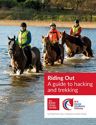 BHS Riding Out by  The British Horse Society - 9781910016350