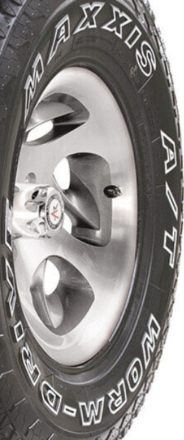 1 x 265/65 R17 117Q (OWL) Maxxis Wormdrive AT-980E All Terrain Tyre - 2656517