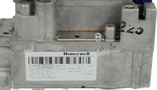 Honeywell V8600C1020U 24v Grey Push Button Gas Valve