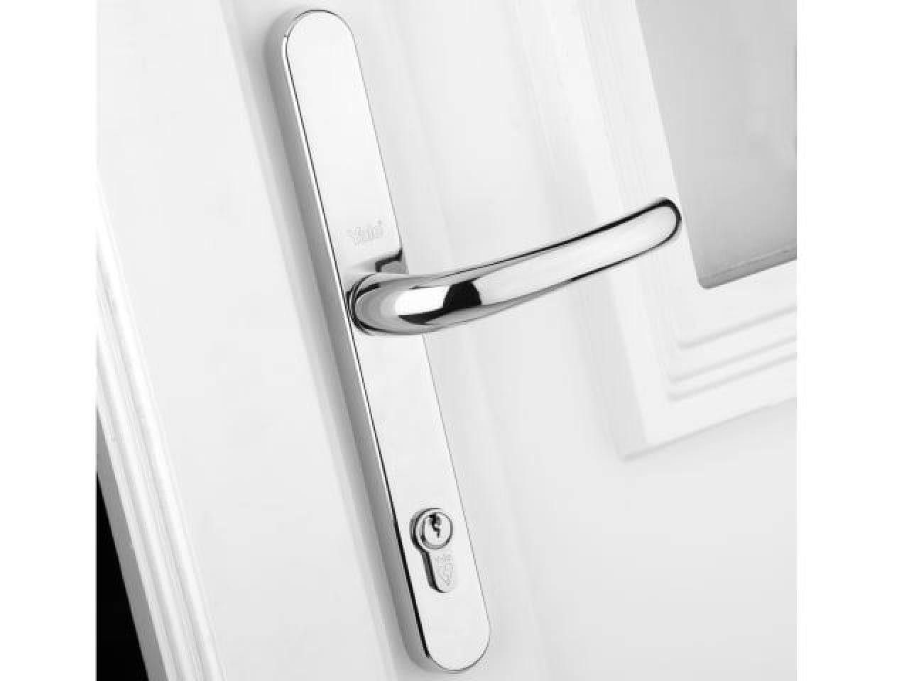 Yale Universal Replacement UPVC Door Handle Pair 92mm Adjustable Fixings Points - Image 7