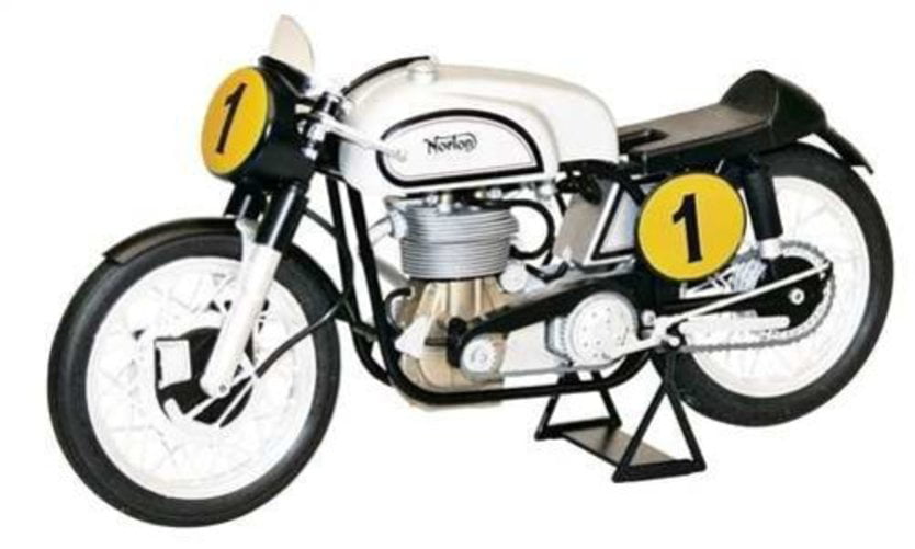 B&Q -  1-9 Scale 1951 Norton Manx 500Cc Motorcycle Model Kit - Image 12