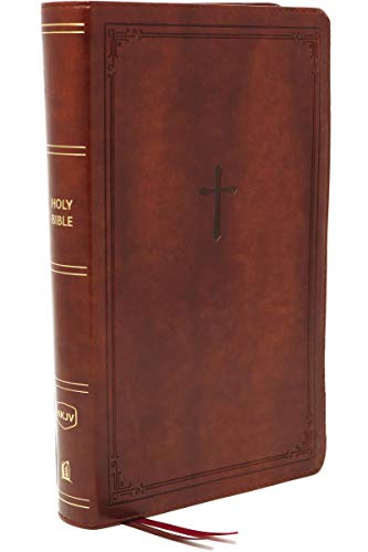 NKJV, End-of-Verse Reference Bible, Personal Size Large Print... - 9780785233596