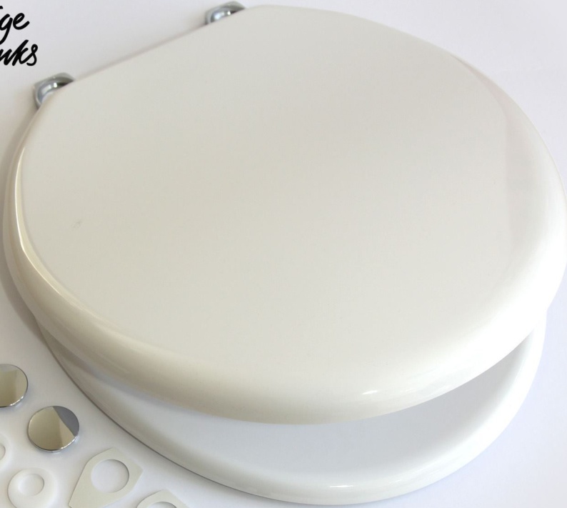 ARMITAGE SHANKS Genuine S406001 Bakasan toilet seat and cover