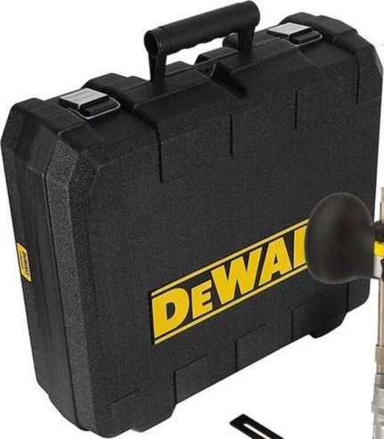 DEWALT D26204K 240v Plunge router 1/4"" collet