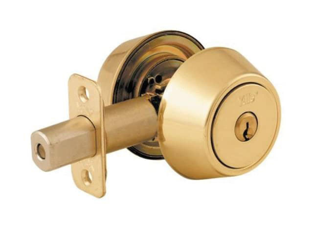 Yale Locks P5211 Security Deadbolt Polished Brass - Image 6