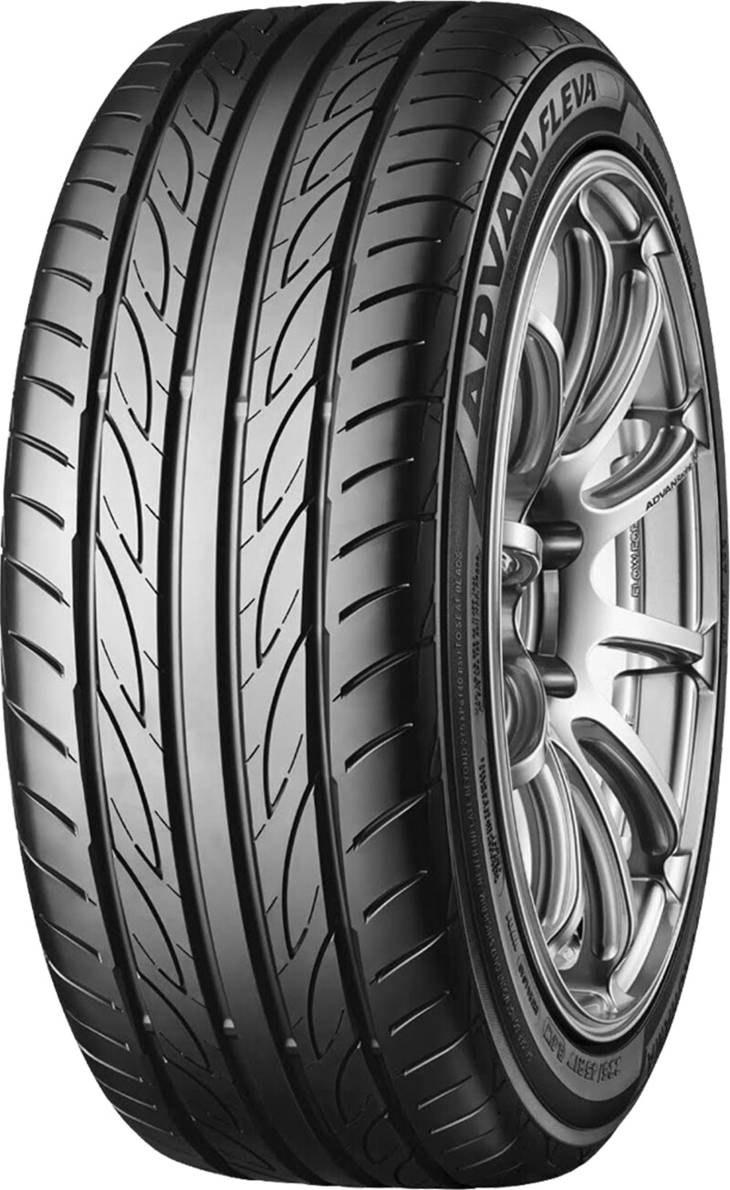 2 x 215/40 R17 87W Yokohama Advan Fleva V701 Performance Tyre - 2154017 (New)