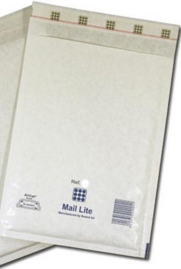 50 x WHITE MAIL LITE / LITES PADDED ENVELOPES BAGS K/7 K7 K 7 SIZE MAILERS
