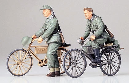 Tamiya 1/35 Military Miniature Series No.240 German Army Infantry Bicycle Army